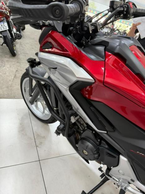 HONDA NC 750 X ABS, Foto 16