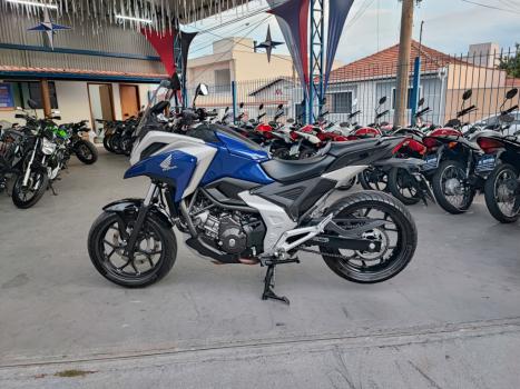 HONDA NC 750 X ABS, Foto 3