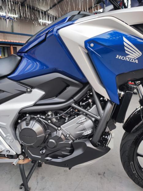 HONDA NC 750 X ABS, Foto 4