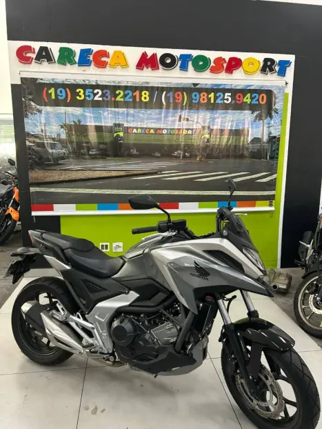 HONDA NC 750 X ABS, Foto 1