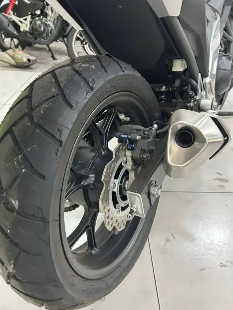 HONDA NC 750 X ABS, Foto 3