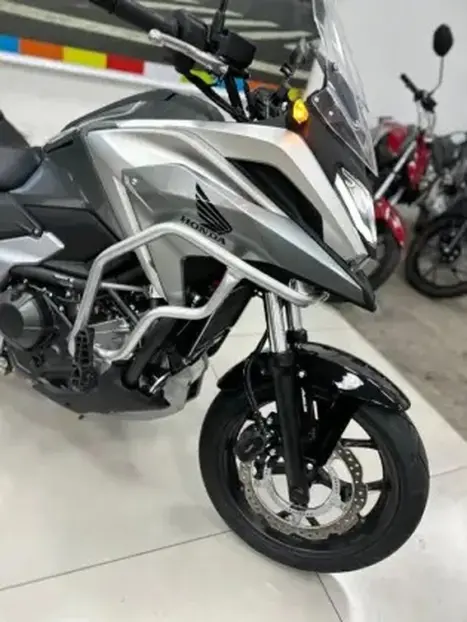 HONDA NC 750 X ABS, Foto 8