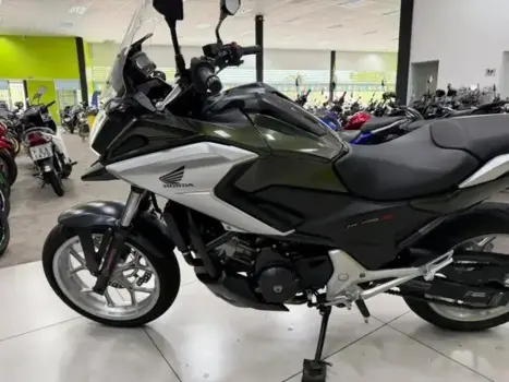 HONDA NC 750 X ABS, Foto 3