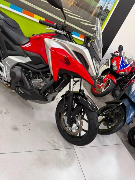 HONDA NC 750 X ABS, Foto 4