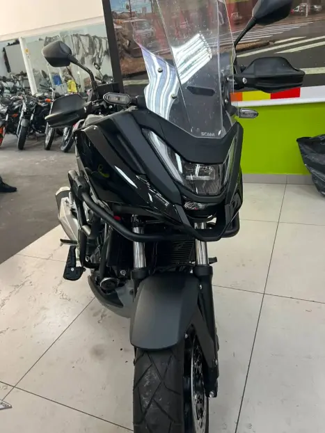 HONDA NC 750 X ABS, Foto 11