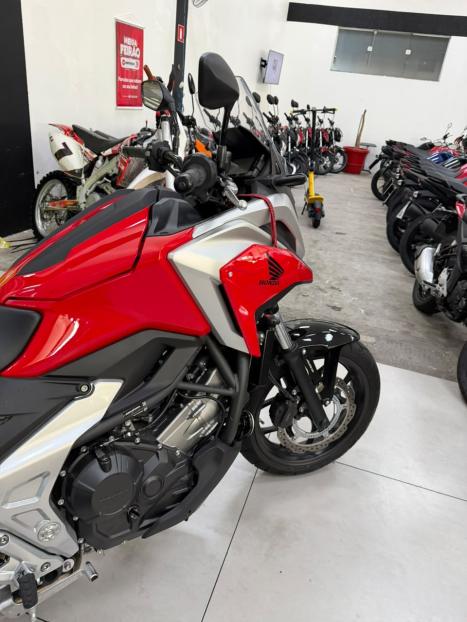 HONDA NC 750 X ABS, Foto 4