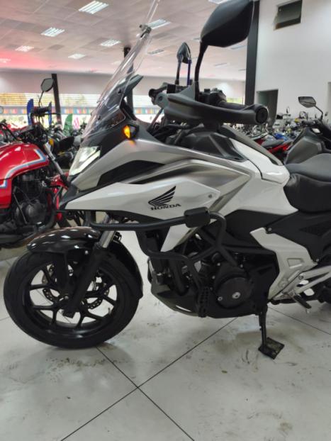 HONDA NC 750 X DCT, Foto 5