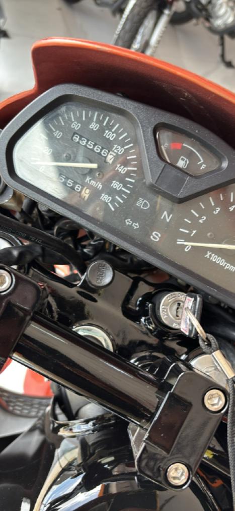 HONDA NX Falcon 400, Foto 4