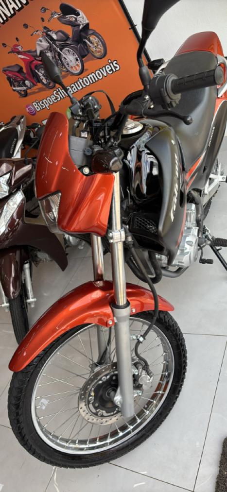 HONDA NX Falcon 400, Foto 14