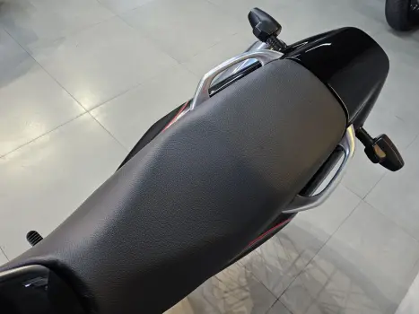 HONDA NX Falcon 400, Foto 11