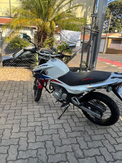 HONDA NX Falcon 400, Foto 4