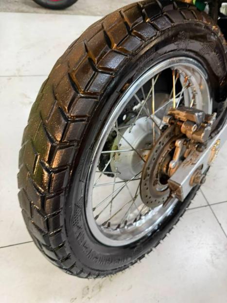 HONDA NX Falcon 400, Foto 7