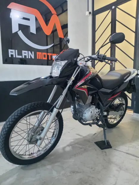 HONDA NXR Bros 150 ES, Foto 2