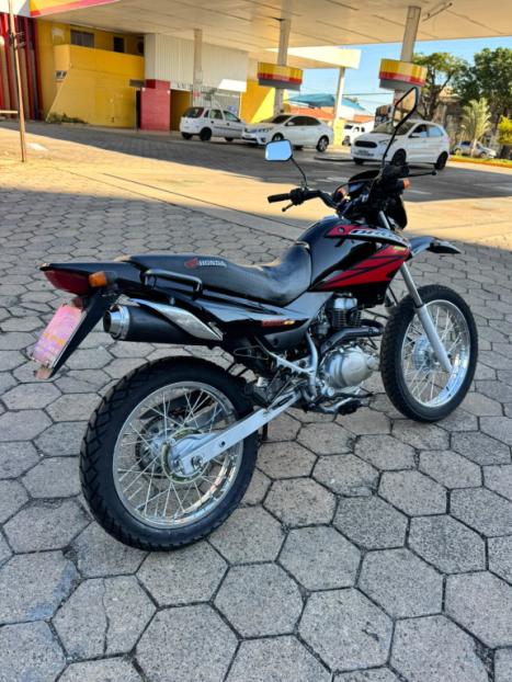 HONDA NXR Bros 150 ES, Foto 2