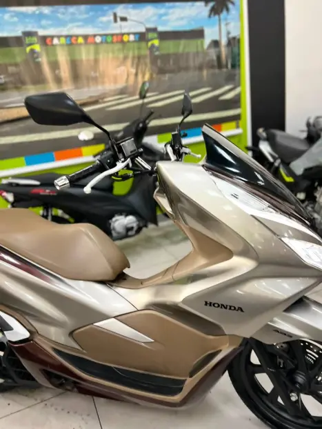 HONDA PCX 150 , Foto 2
