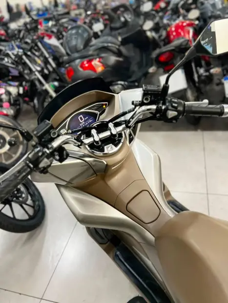 HONDA PCX 150 , Foto 6
