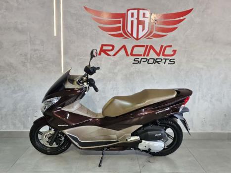 HONDA PCX 150 DLX, Foto 2