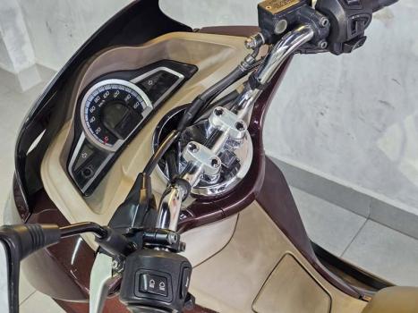 HONDA PCX 150 DLX, Foto 10