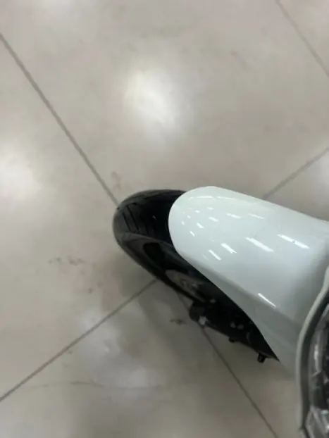 HONDA PCX 150 DLX, Foto 2