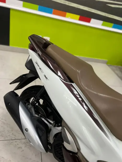 HONDA PCX 150 DLX, Foto 4