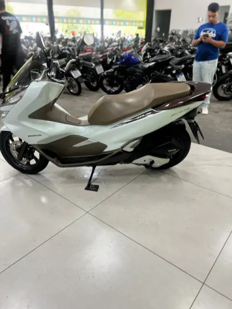 HONDA PCX 150 DLX, Foto 6