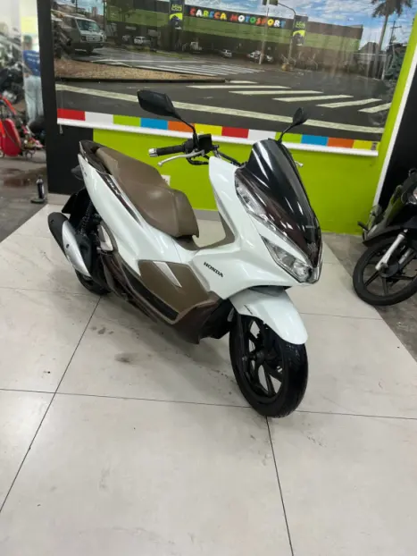 HONDA PCX 150 DLX, Foto 9