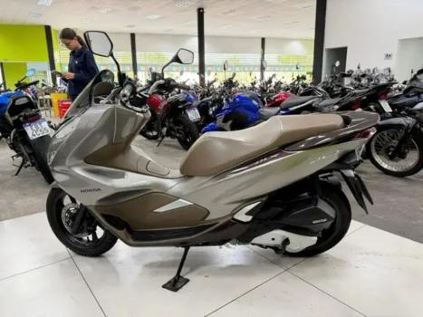 HONDA PCX 150 DLX, Foto 3