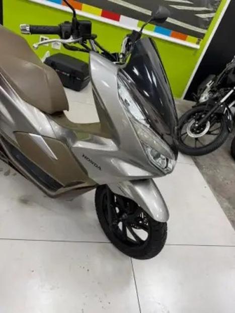 HONDA PCX 150 DLX, Foto 8