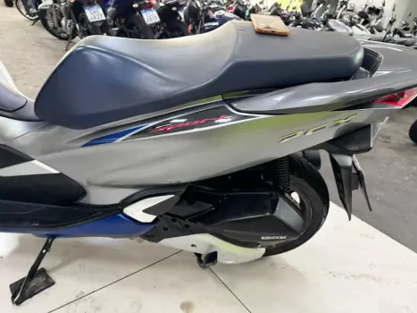 HONDA PCX 150 SPORT, Foto 21