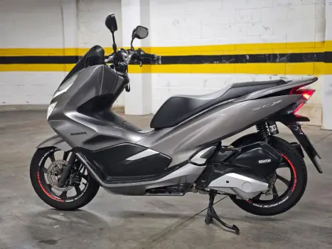 HONDA PCX 150 SPORT, Foto 2