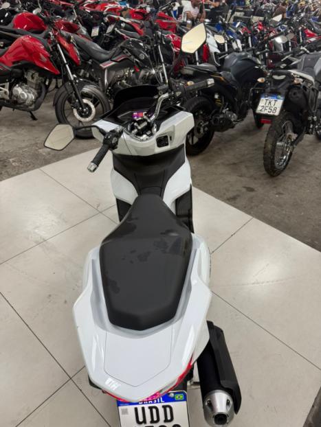 HONDA PCX 160 CBS, Foto 2