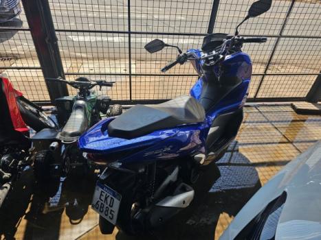 HONDA PCX 160 DLX ABS, Foto 2 HONDA PCX 160 DLX ABS, Foto 2