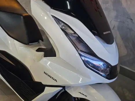 HONDA PCX 160 DLX ABS, Foto 3