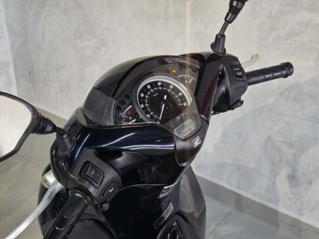 HONDA SH 150 I DLX, Foto 4