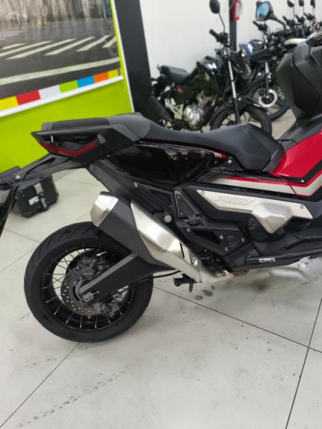 HONDA X-ADV 750 , Foto 3