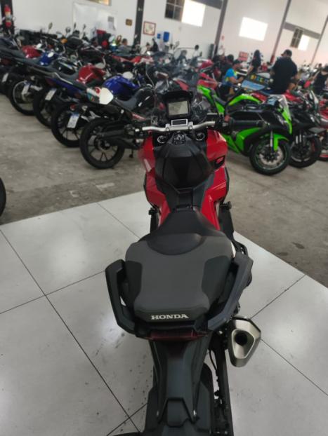 HONDA X-ADV 750 , Foto 10