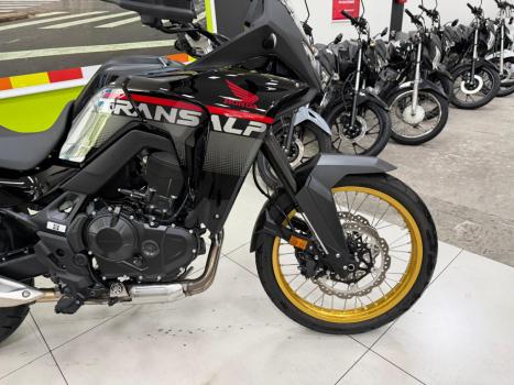 HONDA XL 700V Transalp ABS, Foto 12