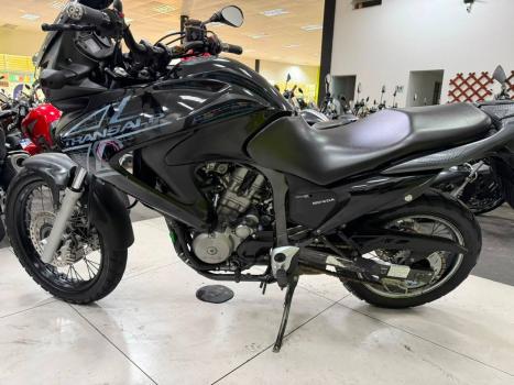 HONDA XL 700V Transalp , Foto 3
