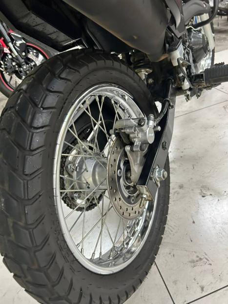 HONDA XRE 190 ABS, Foto 3