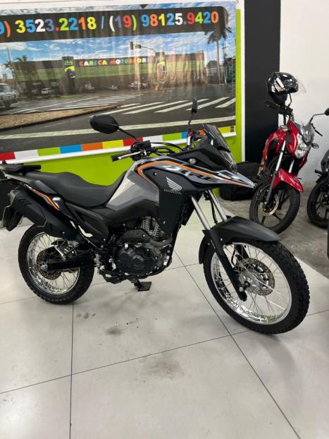 HONDA XRE 190 ABS, Foto 1