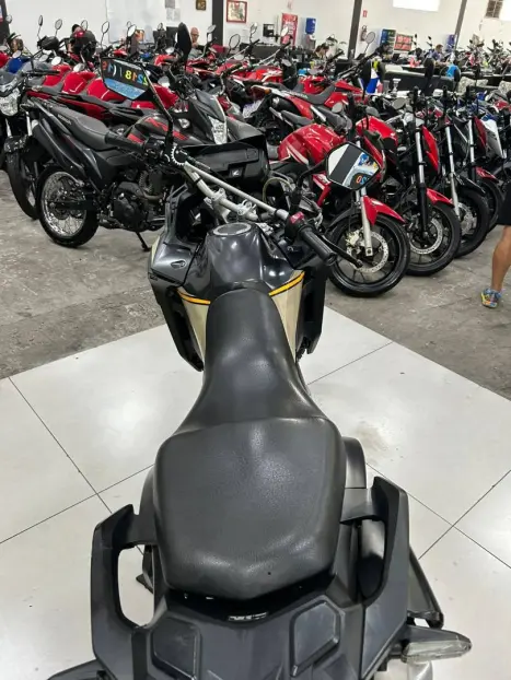 HONDA XRE 300 , Foto 7