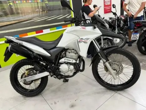 HONDA XRE 300 , Foto 4