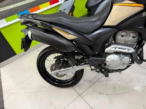 HONDA XRE 300 , Foto 5
