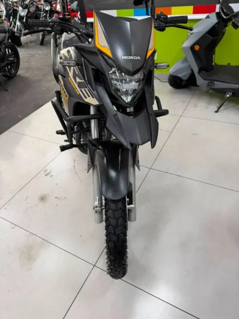 HONDA XRE 300 , Foto 11