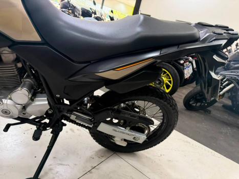 HONDA XRE 300 , Foto 7
