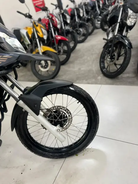 HONDA XRE 300 , Foto 12