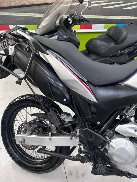 HONDA XRE 300 , Foto 5