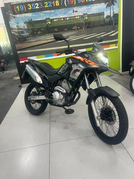 HONDA XRE 300 , Foto 1