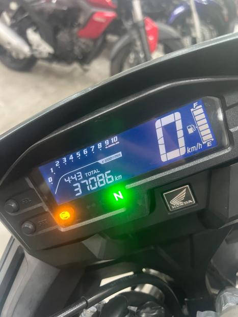 HONDA XRE 300 , Foto 6