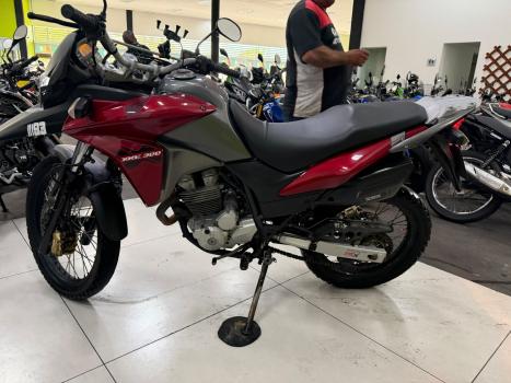 HONDA XRE 300 , Foto 11